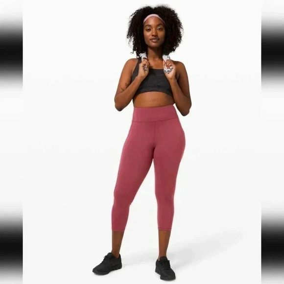 Lululemon Invigorate High-Rise Crop 23" Chianti - Picture 2 of 7